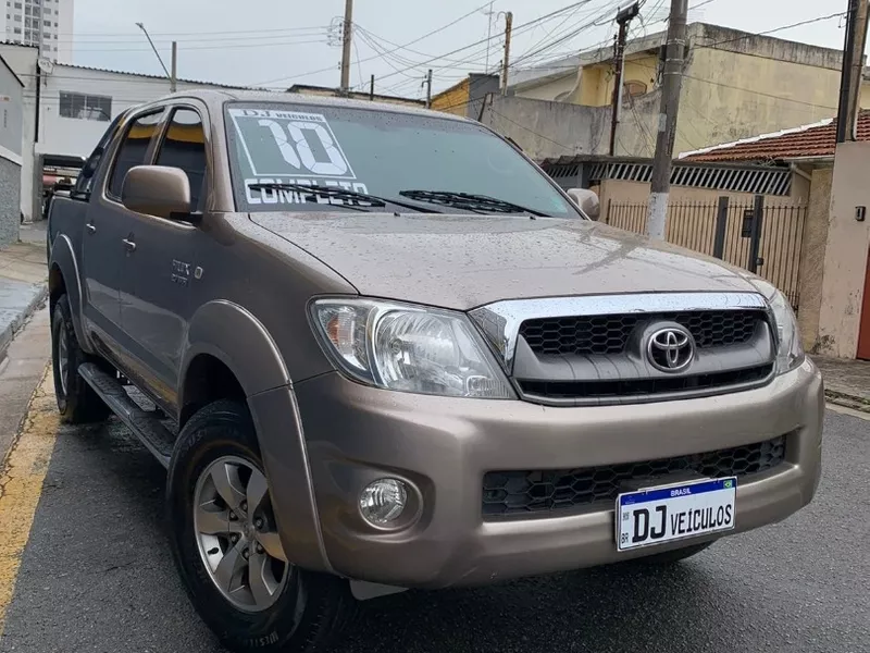 Toyota Hilux 2.7 SR 4X2 CD 16V GASOLINA 4P MANUAL