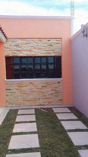 Imagen 3 de 7 de Casa De Dos Recamaras , Baño, Cocina, Sala, Comedor