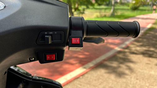 Triciclo Elétrico Modelo Eko 10 1000 Watts 60 Volts