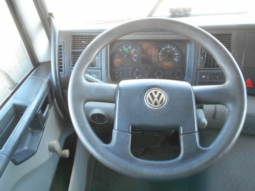 Imagem 7 de 25 de Volkswagen 24250 Bitruck 2012