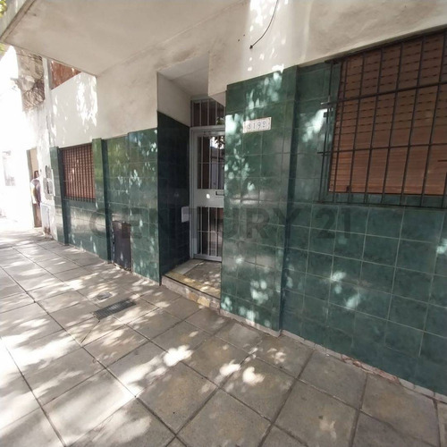 Venta Departamento Pompeya 2 Ambientes