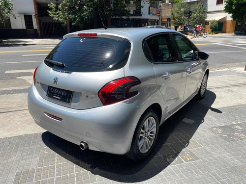 Peugeot 208 1.6 Allure Nav Tiptronic 2019 Cassano Automobili