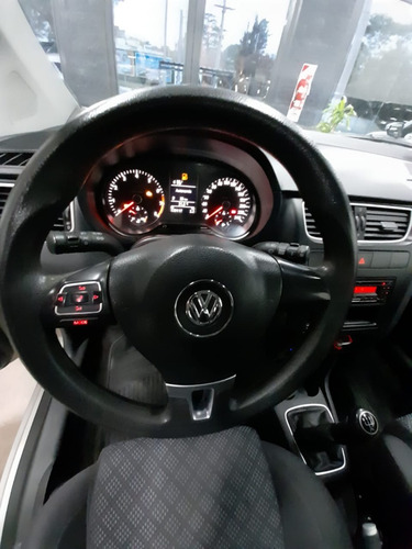Volkswagen Suran 2013 1.6 Comfortline 101cv Gnc