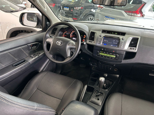 Toyota Hilux 3.0 SRV 4X4 CD 16V TURBO INTERCOOLER DIESEL 4P AUTOMÁTICO