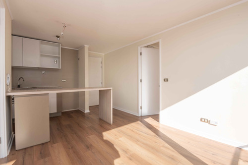 Edificio Av. Américo Vespucio (1 Est. 1 Bod.) Piso 1