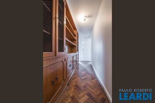Imagem 14 de 15 de Apartamento - Campo Belo - Sp - 642715