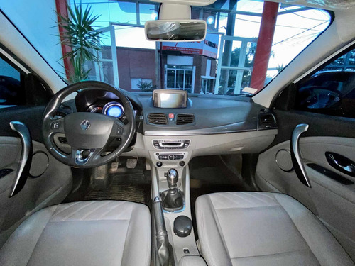 Renault Fluence 2017 2.0 Ph2 Privilege 143cv