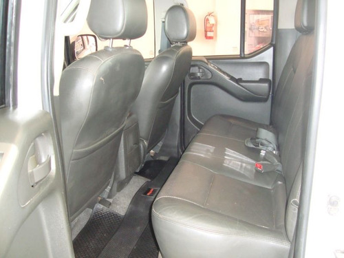Nissan Frontier 2.5 Le 4wd 6mt Luxe