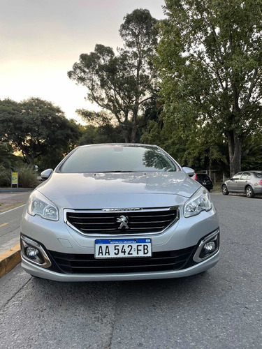 Imagen 2 de 10 de Peugeot 408 2016 1.6 Feline Hdi 115cv