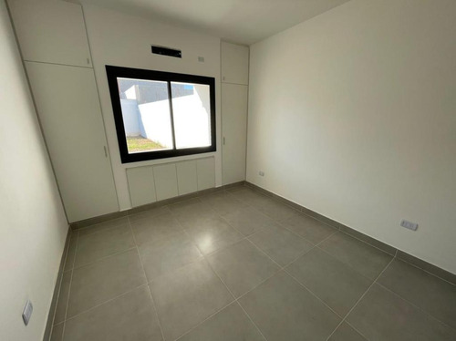 Imagen 12 de 23 de Casa En Venta Comarca De Allende 2 Dormitorios