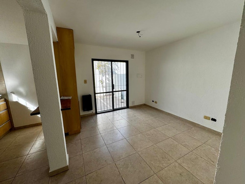 Venta Dúplex 2 Dormitorios B° Alto Maipu