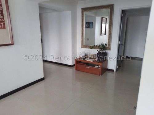 Ss: Vende Apartamento 24-25213 En Sorocaima De 167,38 M2, 3h/3b/3pe