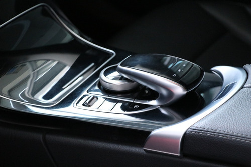 Imagen 13 de 16 de Mercedes Benz C250 Style
