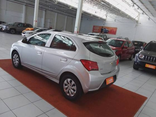 Chevrolet Onix 1.0 Mpfi Lt 8v Flex 4p Manual