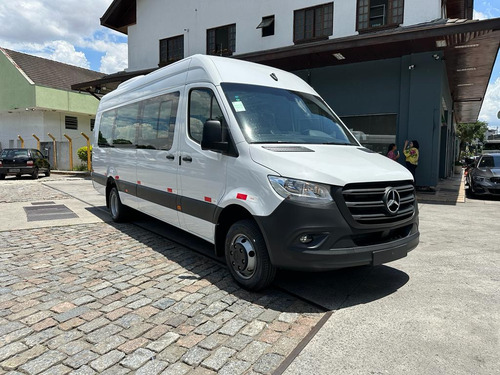 Mercedes-Benz Sprinter 2.0 Van 517 Cdi Extra Longo Teto Alto (21L) 5P Diesel