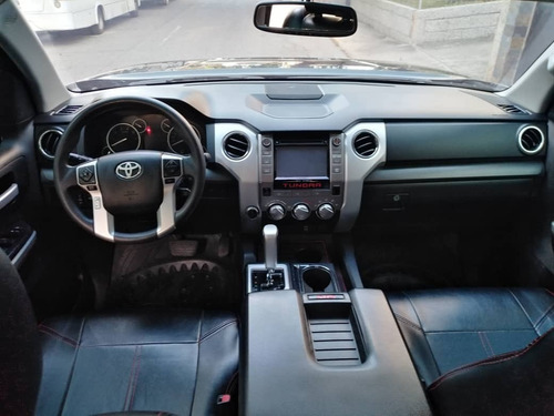 Imagen 10 de 14 de Toyota Tundra Trd Automatica 4x4