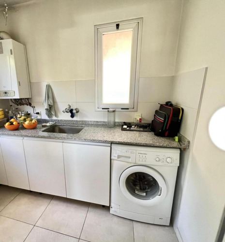 Casa En Venta - 3 Dormitorios 3 Baños - 807mts2 - Dique Luján