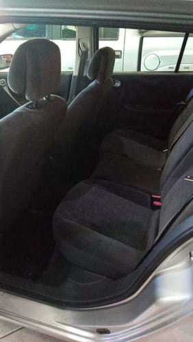Imagem 10 de 10 de Renault Megane Sedan Dynamique 1.6 16v(hi-flex) 4p
