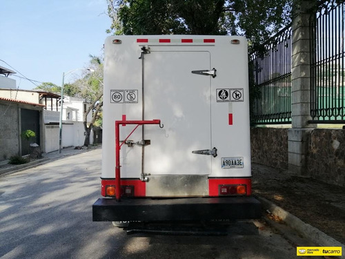 Toyota Dyna 4.0