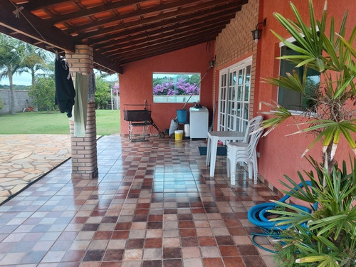 Imagem 2 de 14 de Condominio Ibiuna 1.000 Mts Casa,piscina, Gramado! Ligue Já!