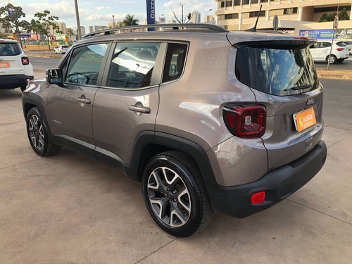Imagem 6 de 8 de Jeep Renegade 1.8 16v Flex Longitude 4p Automático