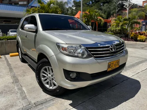 Toyota Fortuner 2.7l 4x4