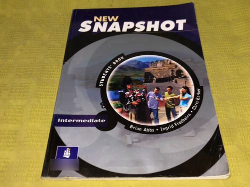 New Snapshot Student's Book Intermediate - Longman