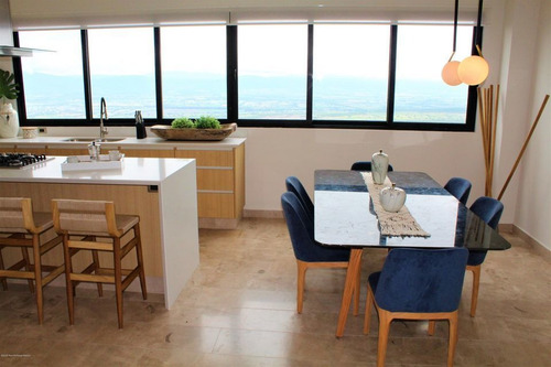 Imagen 5 de 14 de Venta Casa En Zibata 3 Recamaras 4 Baños