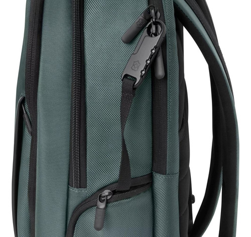 Mochila profissional Altmont, laptop Essential, cor verde Victorinox, design de tecido liso