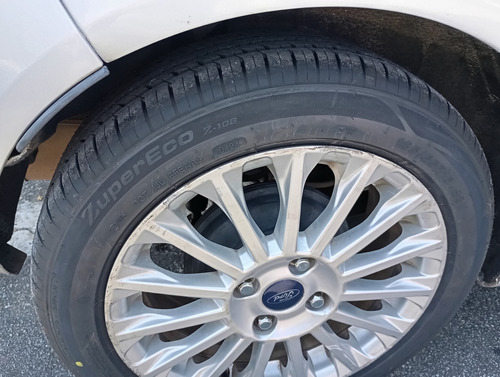 Ford Fiesta 1.6 16v Titanium Flex Powershift 5p