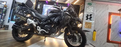 Benelli Trk 502 Modelo 2023 Escape Yoshimura R77 Todas Sus