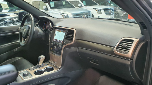 Jeep Grand Cherokee 5.7 Limited Lujo 4x4 At