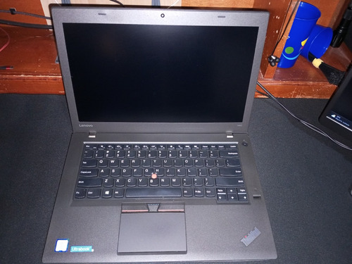 Potente Lenovo Thinkpad T460: Rendimiento Profesional