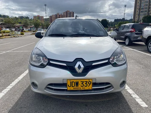 Renault CLIO STYLE 1.2 Night & Day