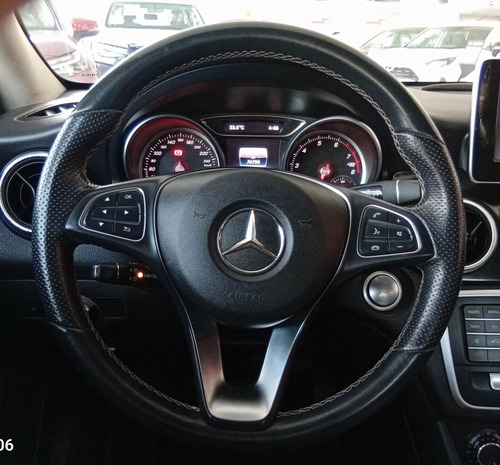 Mercedes-Benz Clase CLA 1.6 200 Sport At