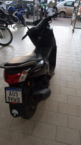 Imagen 4 de 7 de Scooter Yamaha Nm-x Modelo 2017