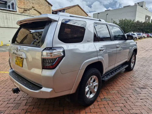Toyota 4Runner 4.0 Sr5