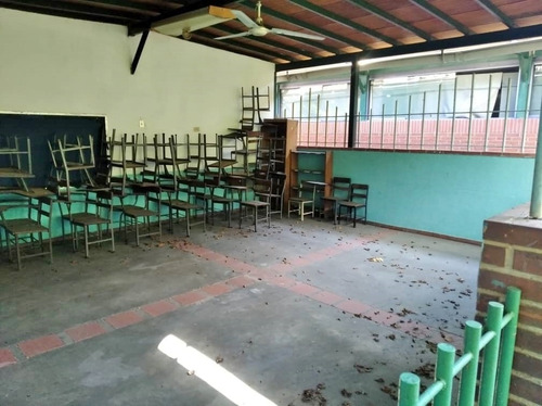 Imagen 4 de 4 de Colegio Edificio Alquiler Mampote