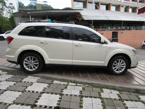 Dodge Journey Sxt Fi Cc2400 Triptonica 4x2 7 Puestos 173hp