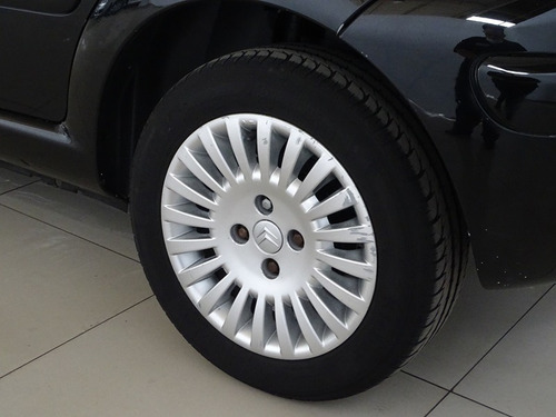 Citroën C3 Exclusive 1.4 8v (flex)