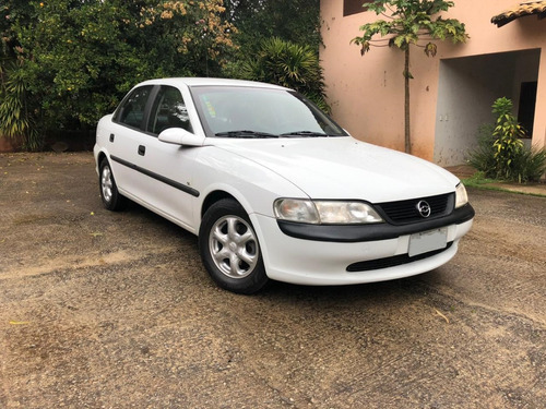 Vectra Gl 97 2.0 Baixo Km Raro