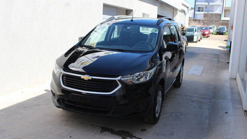 Imagen 1 de 15 de Chevrolet Spin 1.8 Lt 5as 105cv