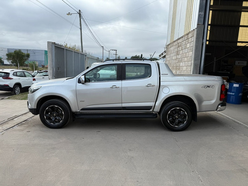 Chevrolet S10 2.8 High Country Cd Tdci 200cv Automática