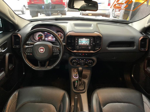 Imagem 8 de 11 de Fiat Toro 2019 2.0 Volcano 4x4 Aut. 4p