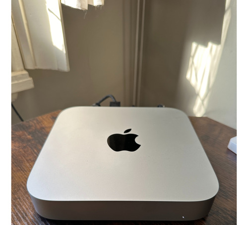 Apple Mac Mini M2 8gb Ram 256gb Ssd + Magic Keyboard Y Mouse