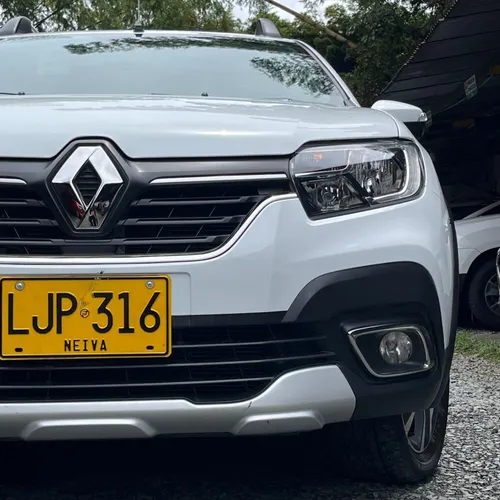 Renault Stepway INTENS MT 1.6CC 2023