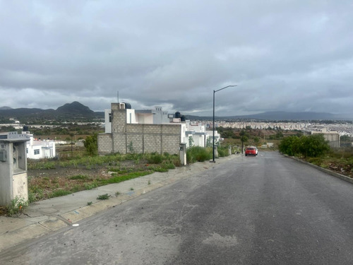 Gran Venta De 3 Lotes De Terreno En Privada San Cristobal