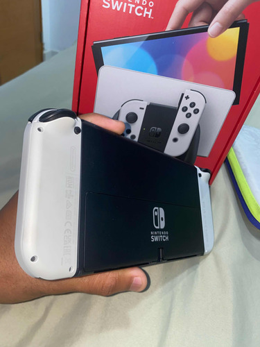 Nintendo Switch Oled,2juegos Con Su Caja(como Nuevo)