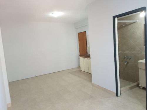 Imagen 4 de 7 de Departamento 1 Amb. A Estrenar Céntrico En Ramos Mejia