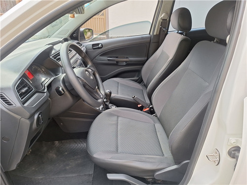 Volkswagen Gol 1.0 12V MPI TOTALFLEX 4P MANUAL
